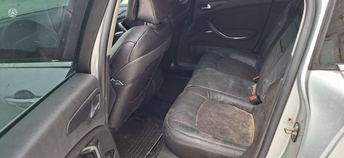 Citroen C5 Dalimis