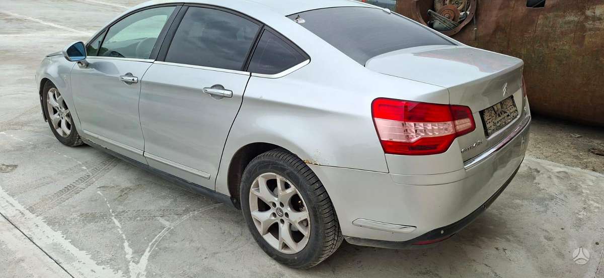 Citroen C5 Dalimis