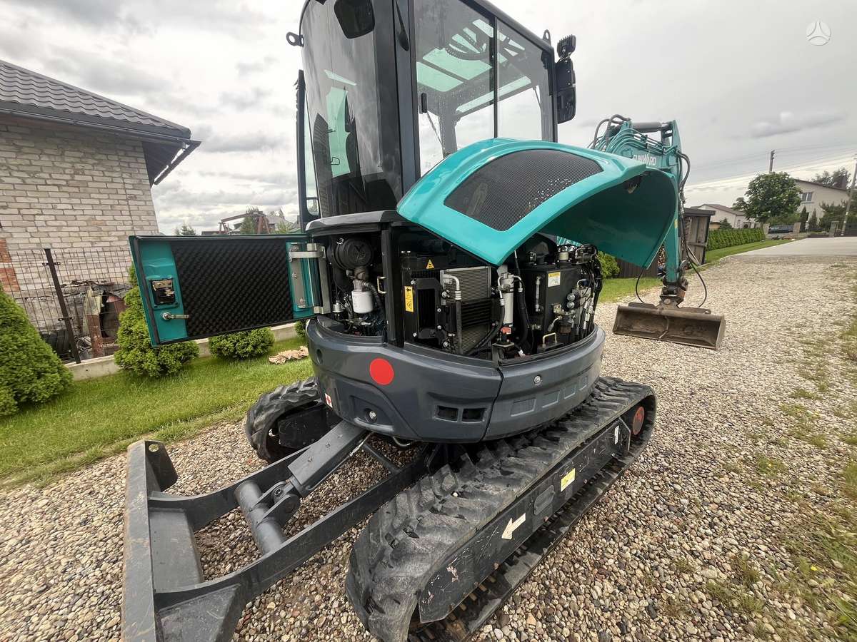 Sunward Swe35uf, mini ekskavatori