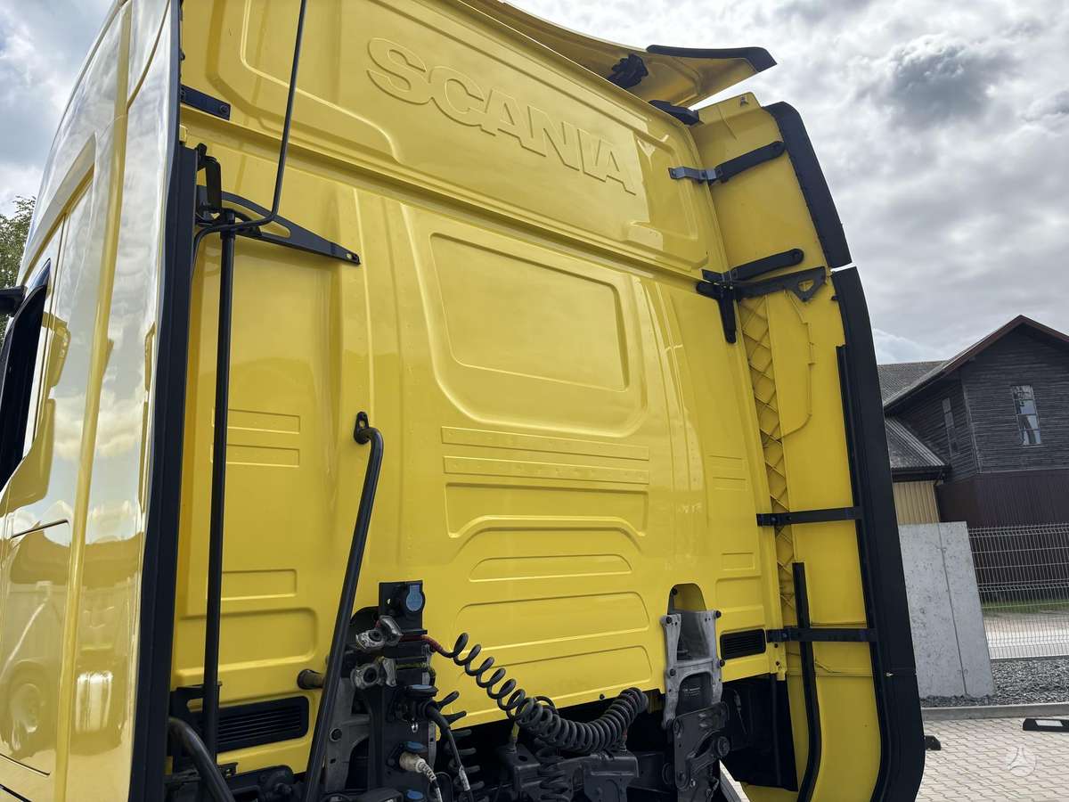 Scania S450 LOWDECK, double sleeper