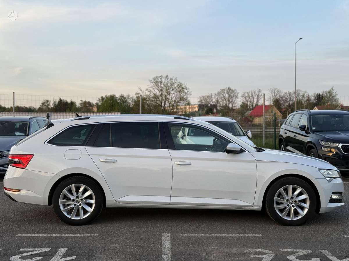 Skoda Superb, 2.0 l., Универсал