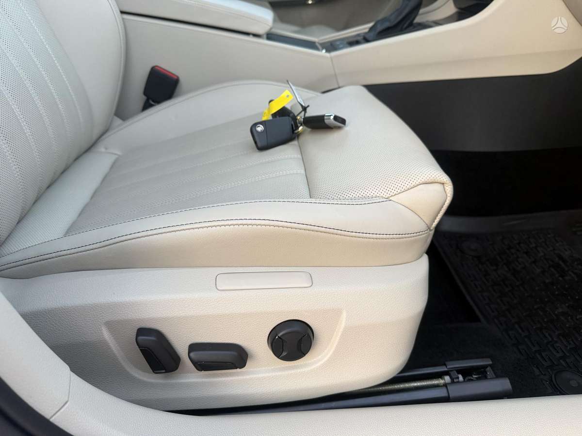 Skoda Superb, 2.0 l., Универсал