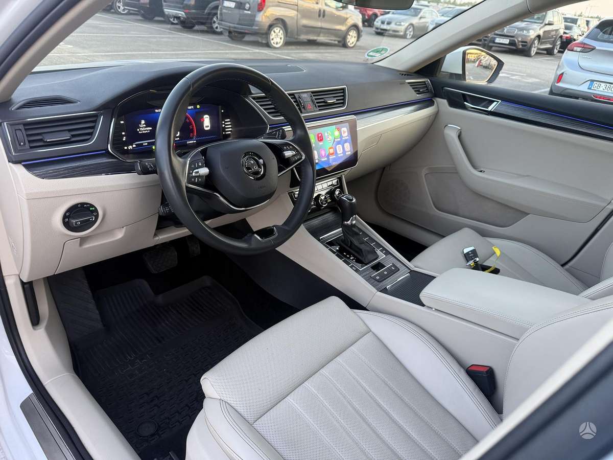 Skoda Superb, 2.0 l., Универсал