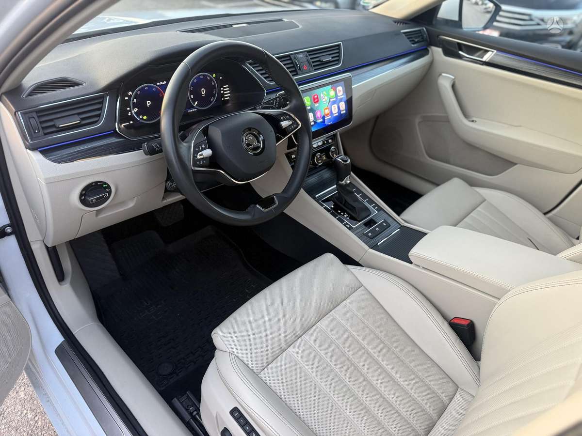 Skoda Superb, 2.0 l., Универсал