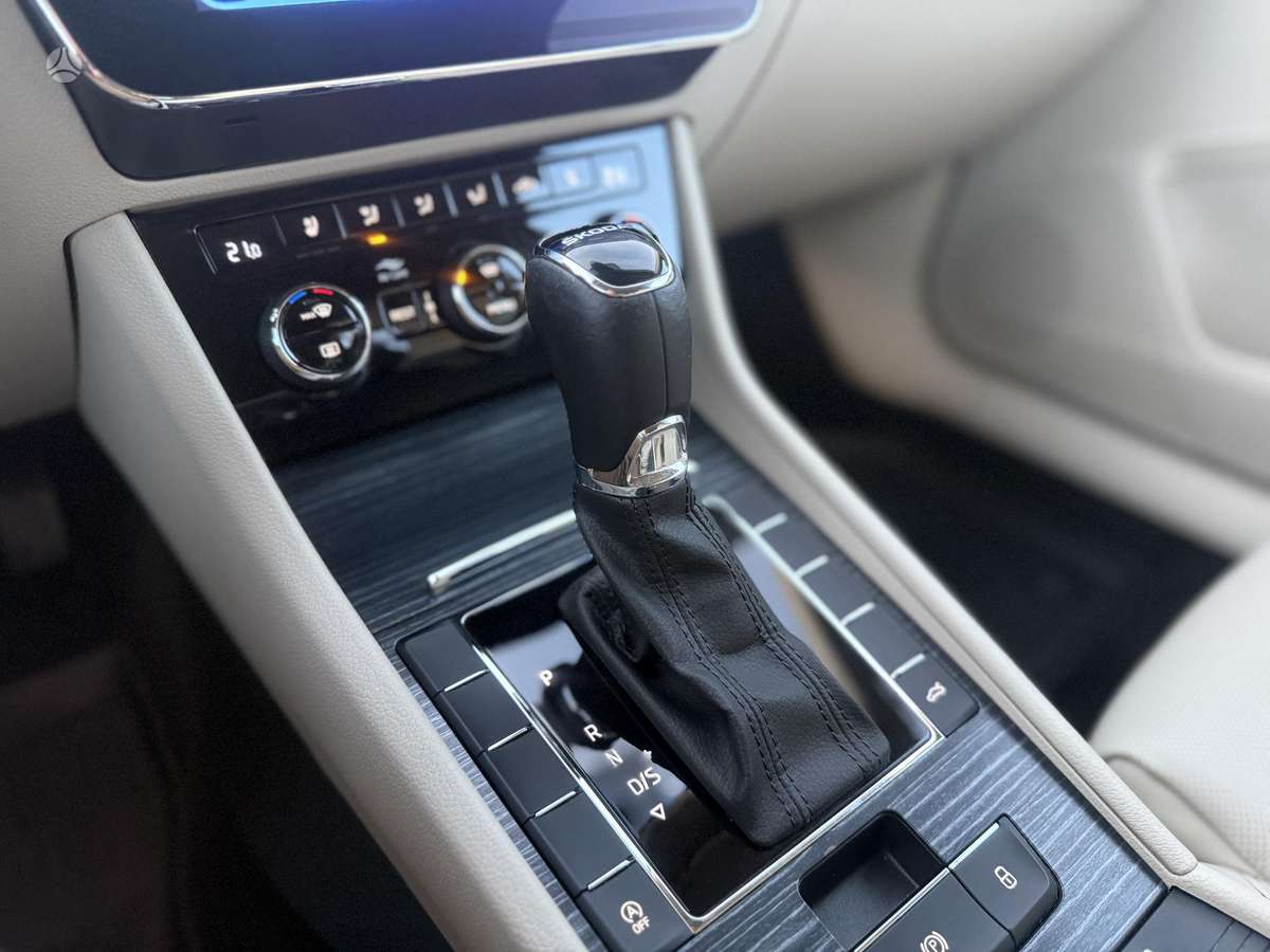 Skoda Superb, 2.0 l., Универсал