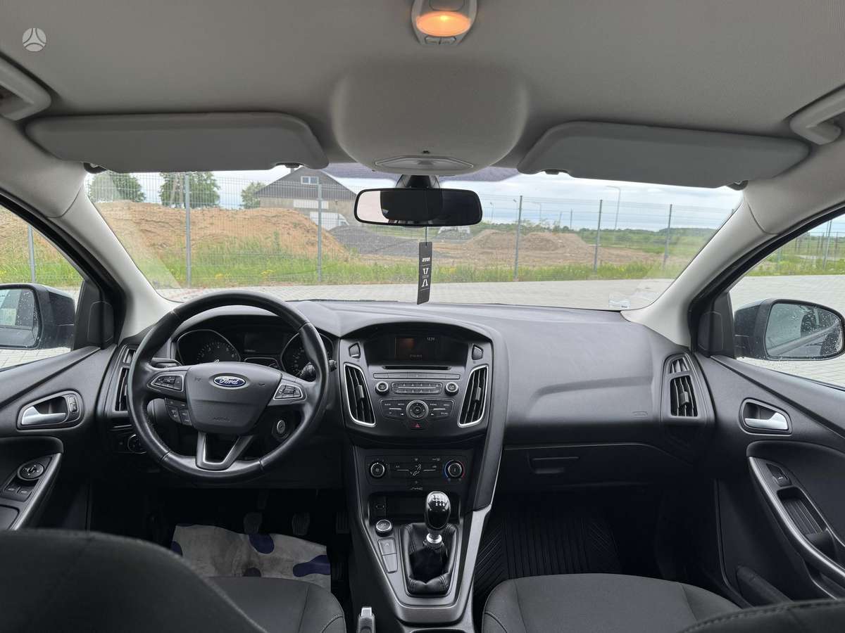 Ford Focus, 1.0 l., Хэтчбек