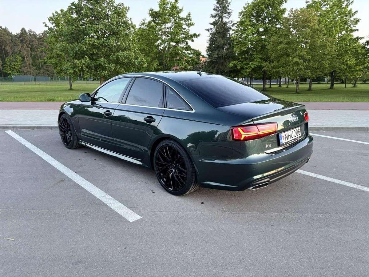 Audi A6, 2.0 l., Седан