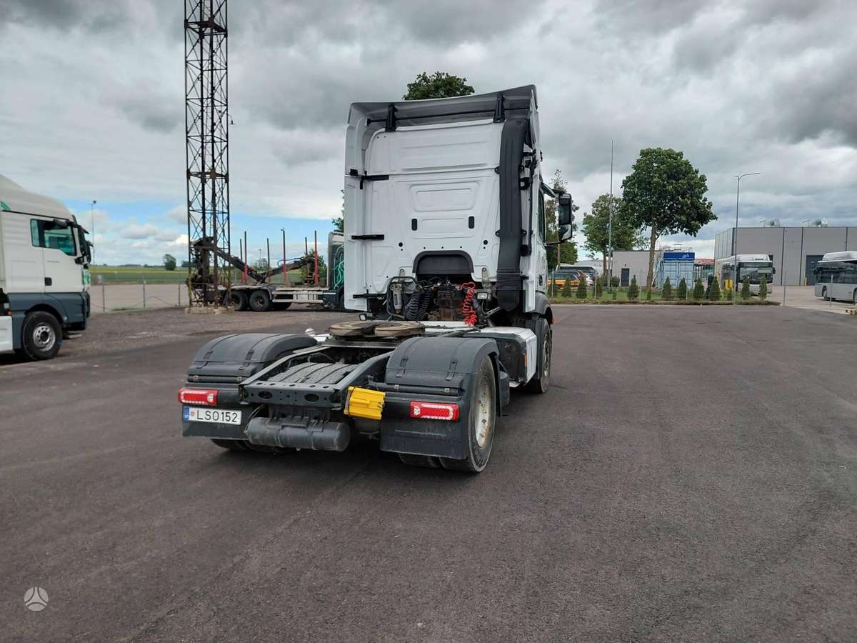 Mercedes-Benz Actros, single sleeper