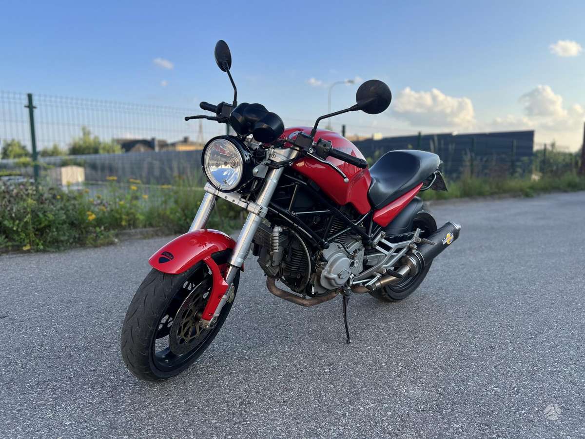 Ducati Monster 800cc, street / classic