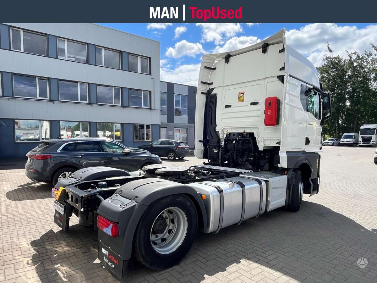 MAN 18.480 4x2 GX cab (2818), double sleeper