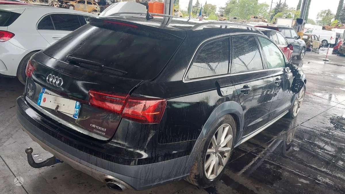 Audi A6 allroad dalimis. Variklio kodas crte