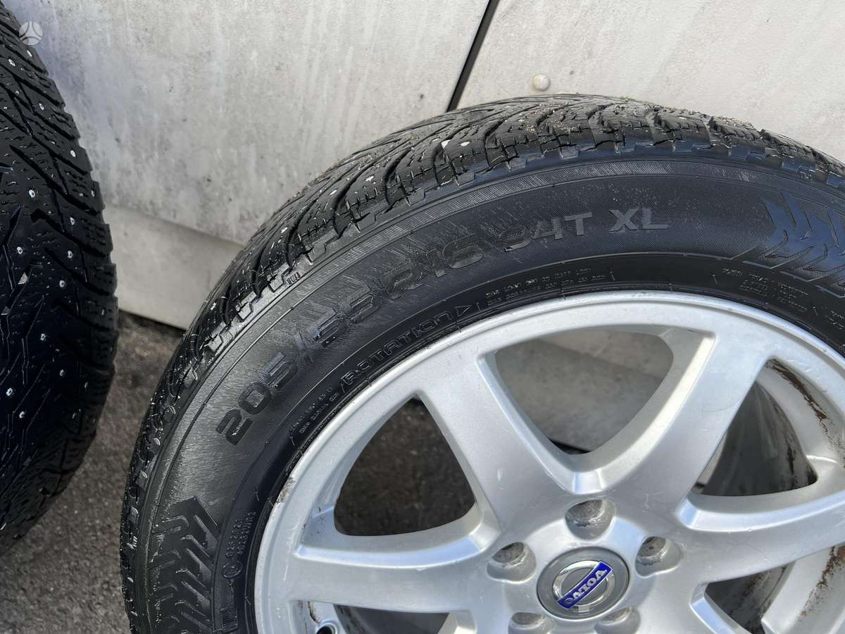 Volvo V70, lengvojo lydinio, R16