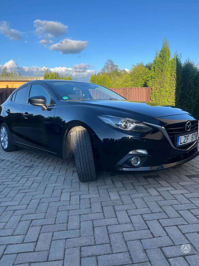 Mazda 3, 2.2 l., Седан