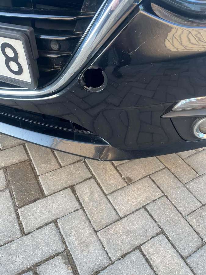 Mazda 3, 2.2 l., Седан
