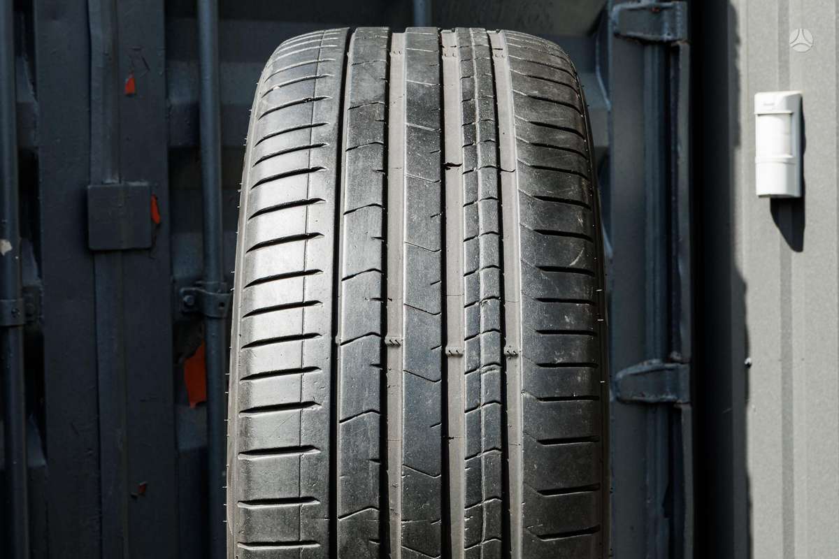 Pirelli Runflat P Zero 4 (BMW), vasarinės 275/40 R22