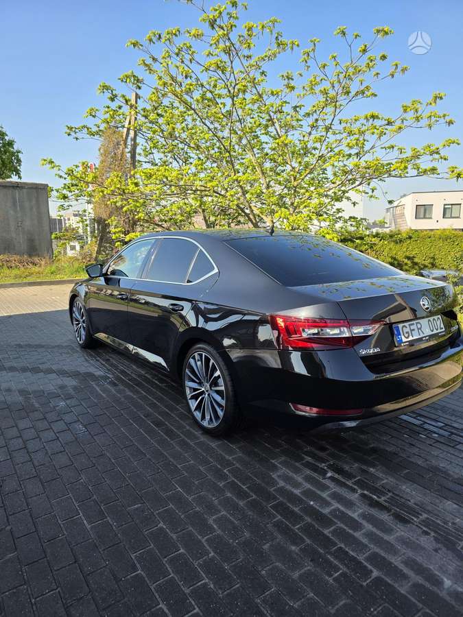Skoda Superb, 2.0 l., hatchback