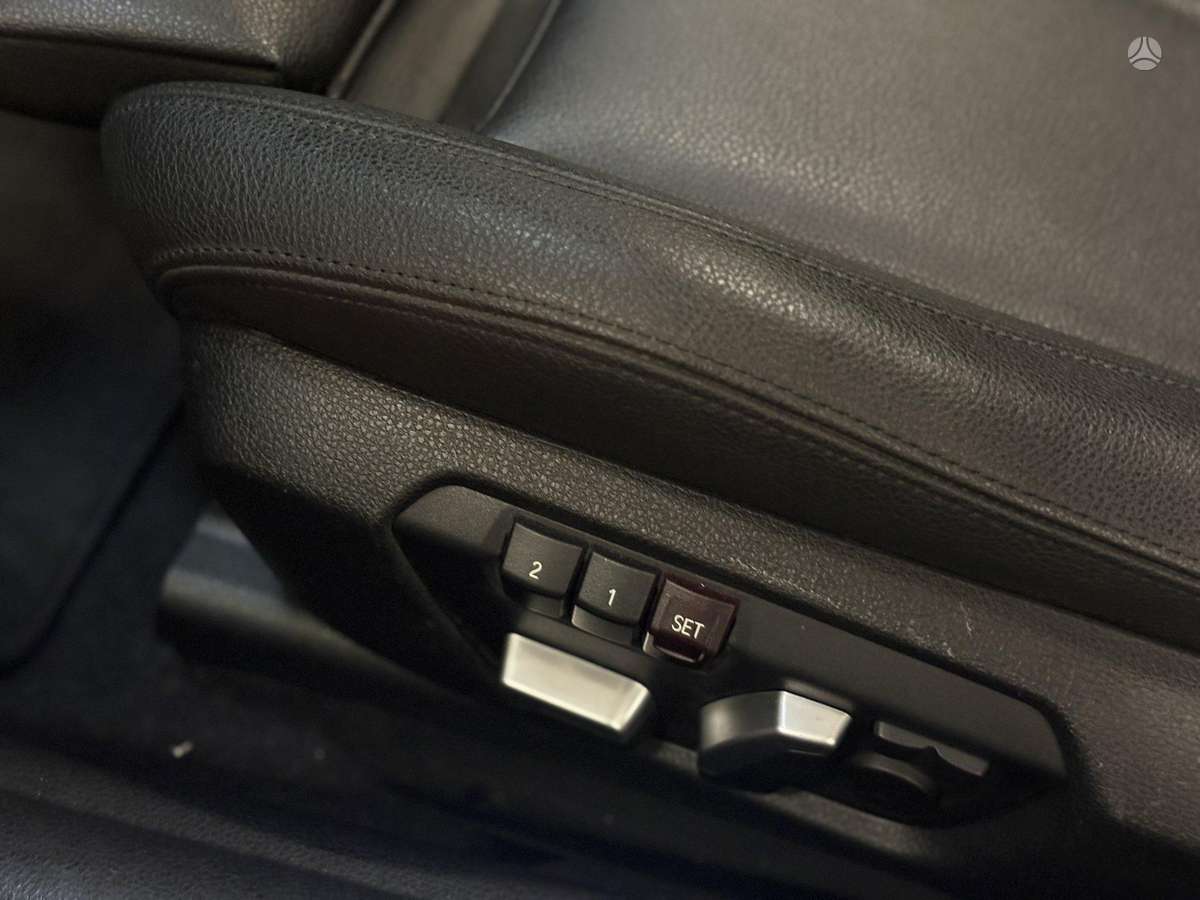 BMW 230, 2.0 l., Кабриолет