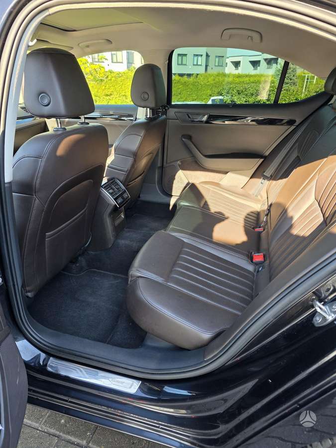 Skoda Superb, 2.0 l., hatchback