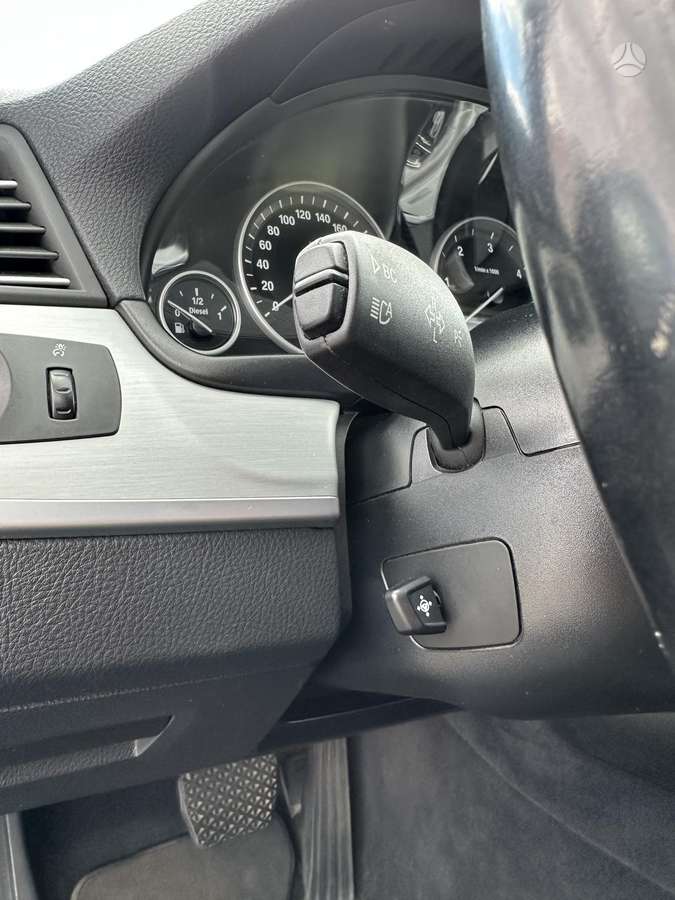 BMW 520, 2.0 l., Седан