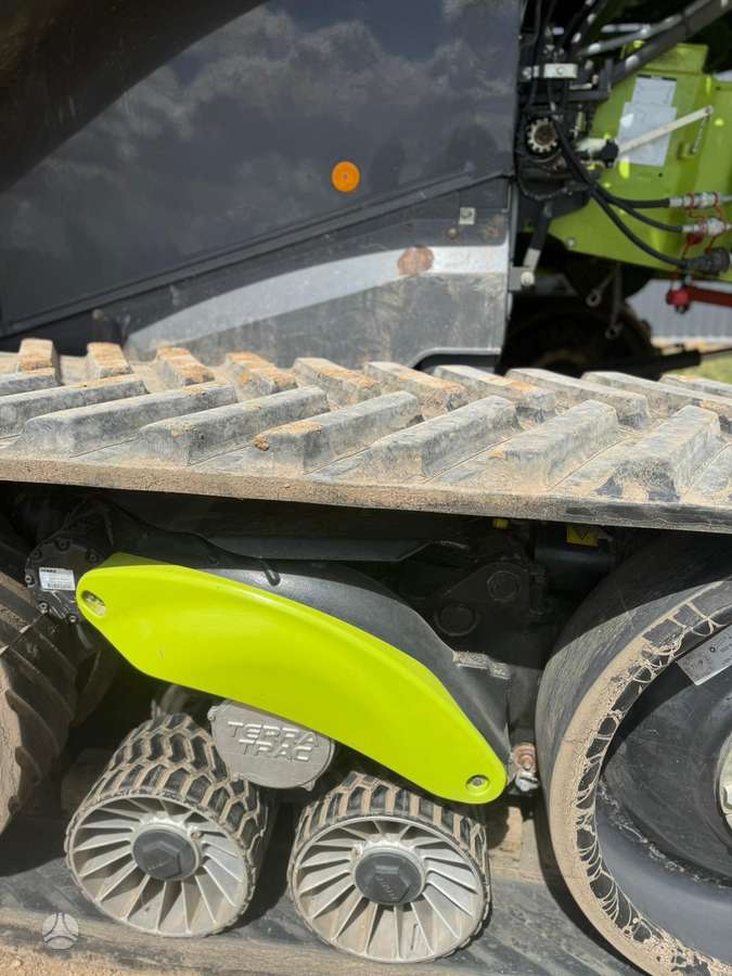 Claas LEXION 770TT, kombainai