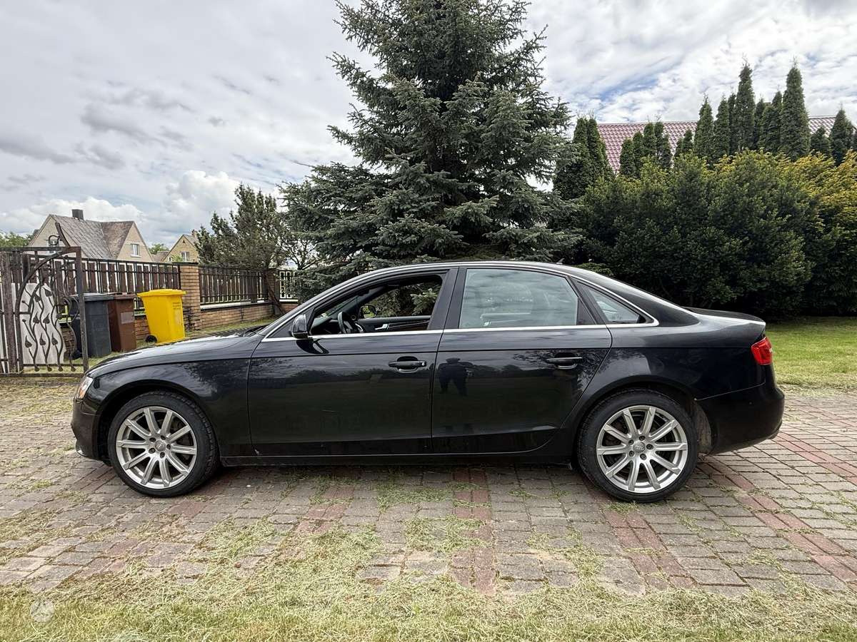 Audi A4, 3.0 l., Седан