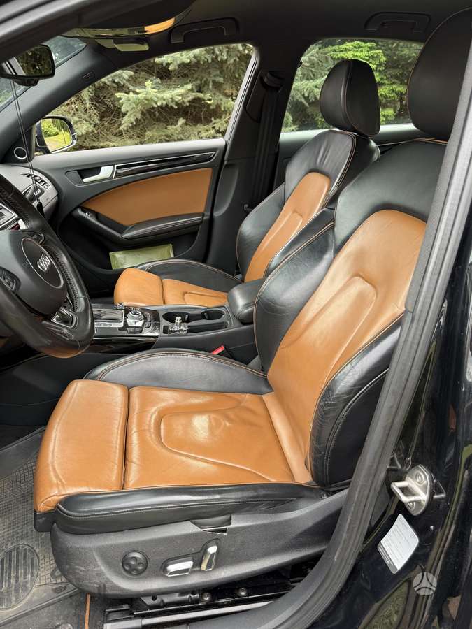 Audi A4, 3.0 l., Седан