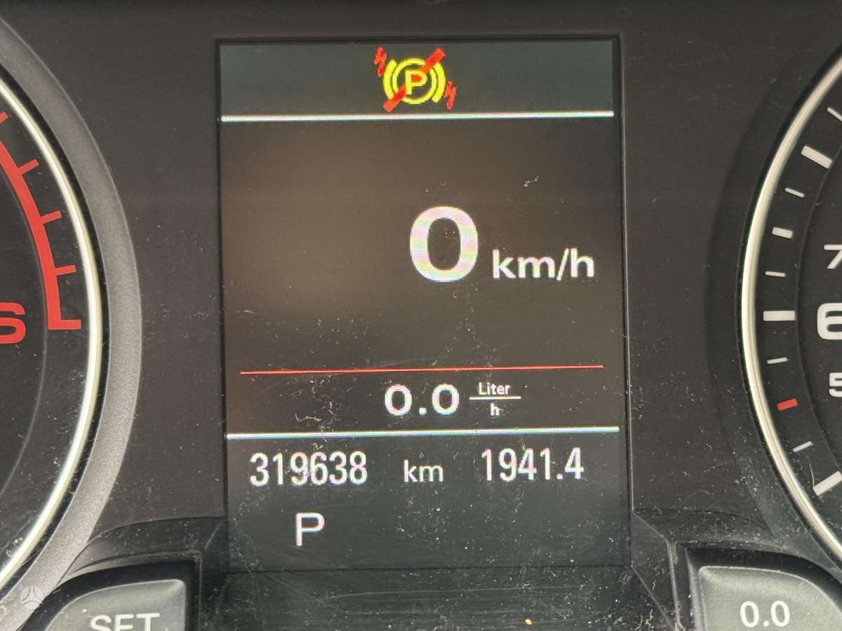 Audi A4, 3.0 l., Седан