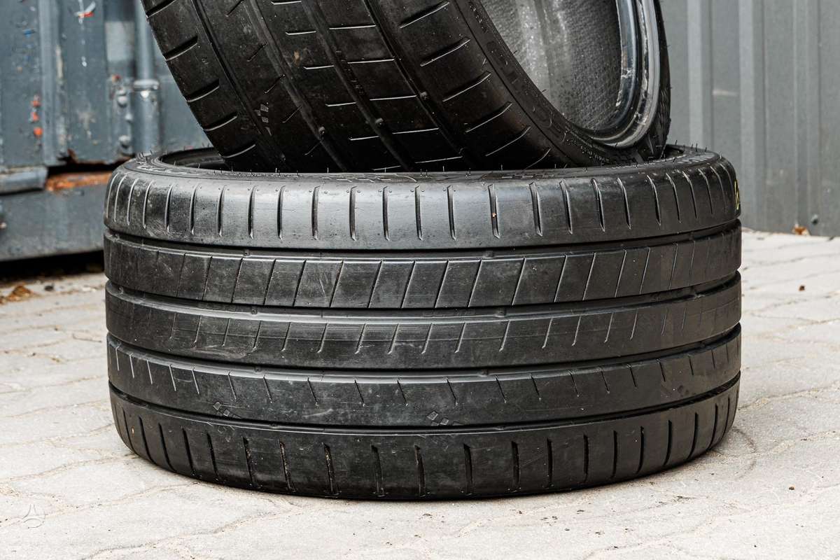 Kumho Ecsta PS91, vasarinės 295/30 R20