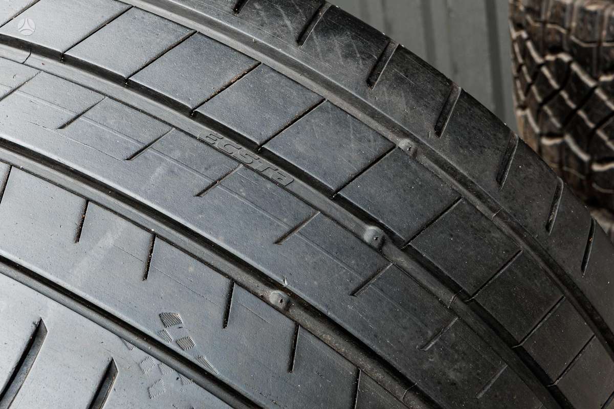Kumho Ecsta PS91, vasarinės 295/30 R20