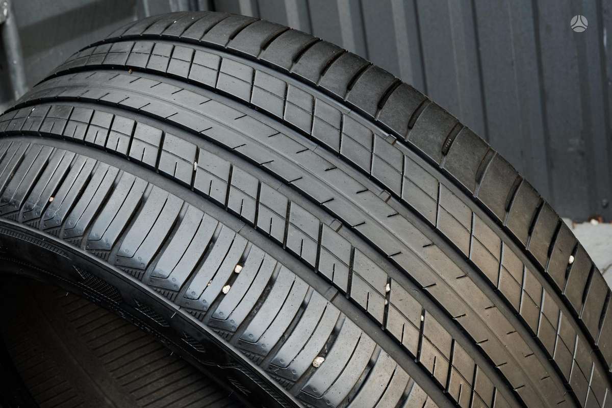 Dynamo Hiscend MSU01, summer 275/40 R18