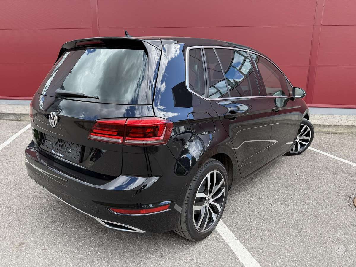 Volkswagen Golf Sportsvan - 8