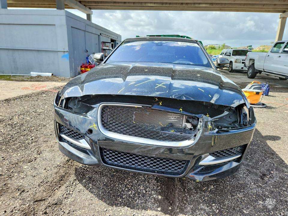 Jaguar XE, 2.0 l., Седан