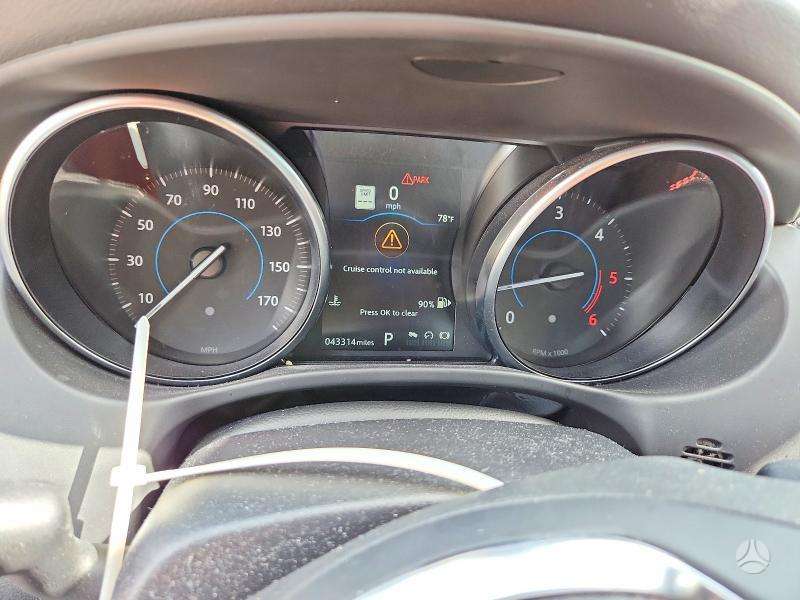 Jaguar XE, 2.0 l., Седан
