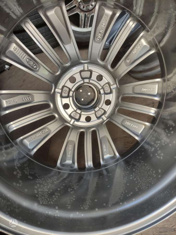 Ford, light alloy, R18
