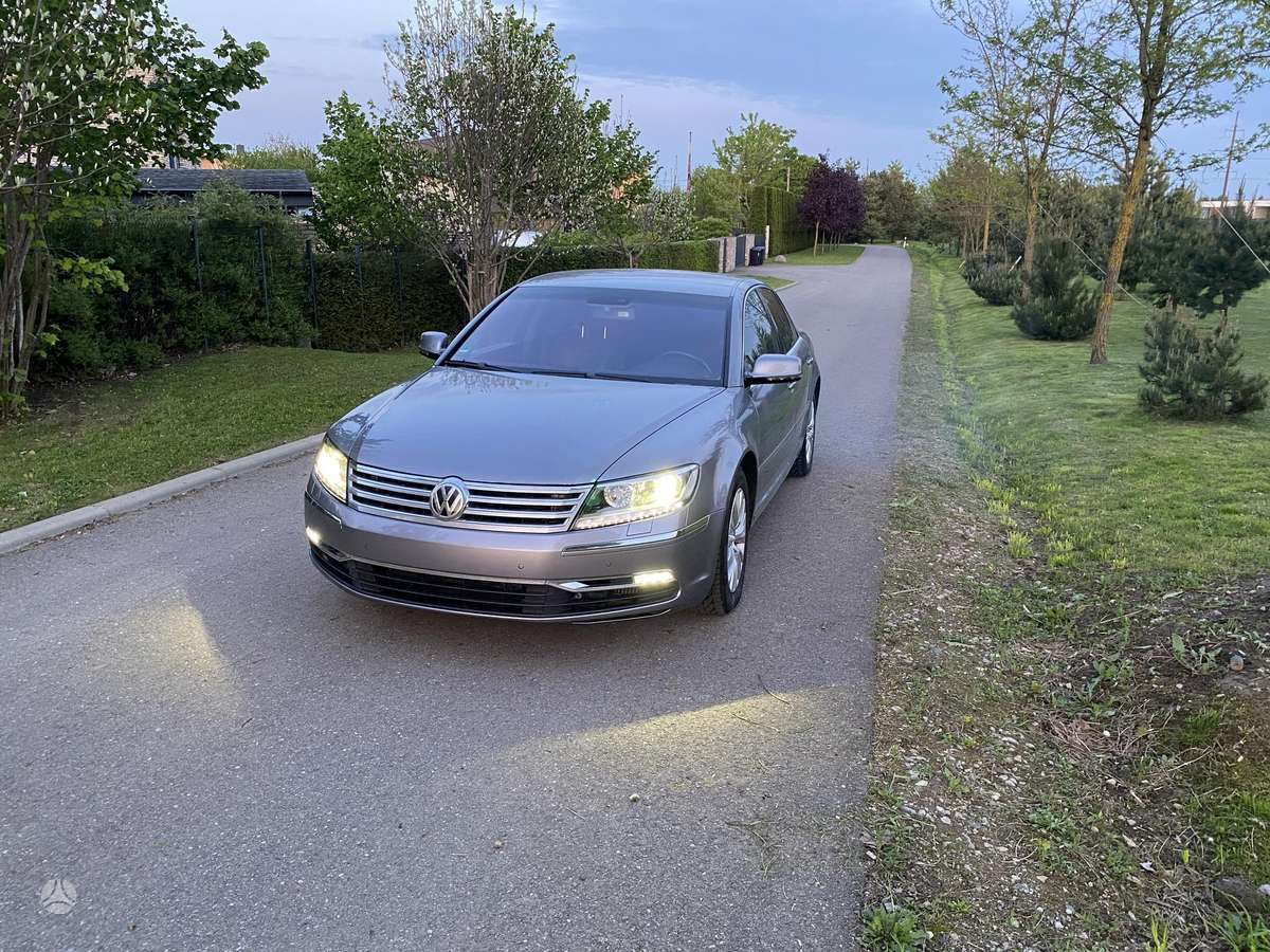 Volkswagen Phaeton - 3