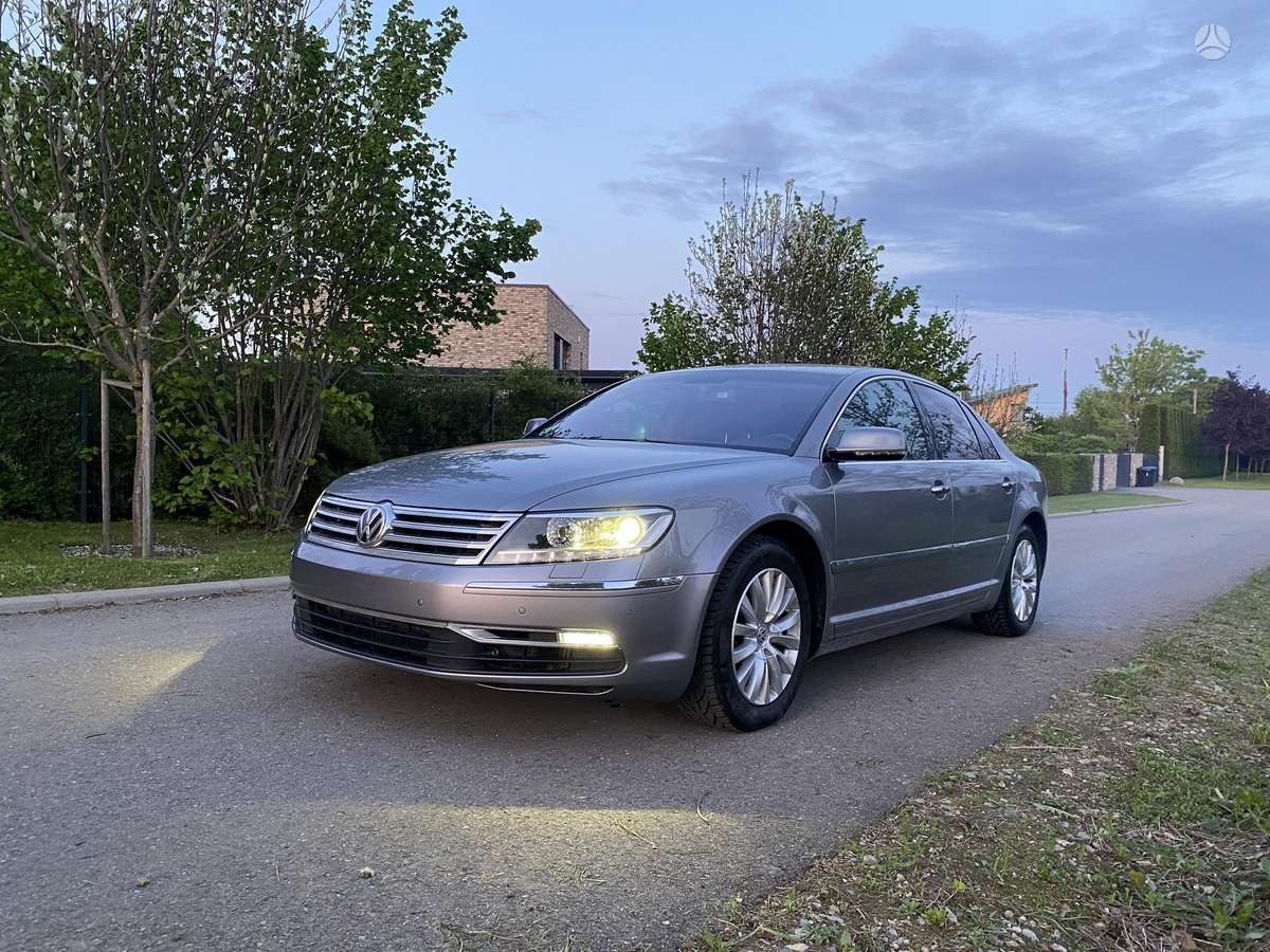 Volkswagen Phaeton - 4