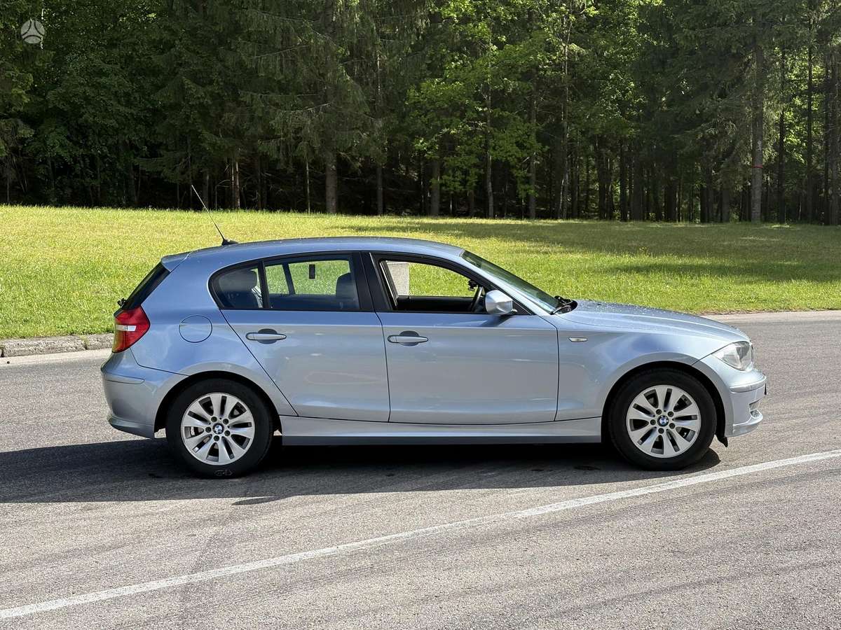 BMW 116, 2.0 l., Хэтчбек