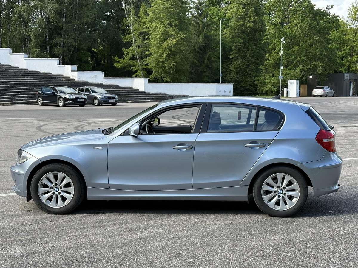 BMW 116, 2.0 l., Хэтчбек
