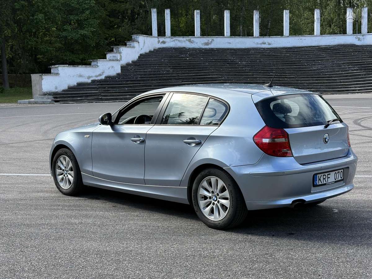 BMW 116, 2.0 l., Хэтчбек