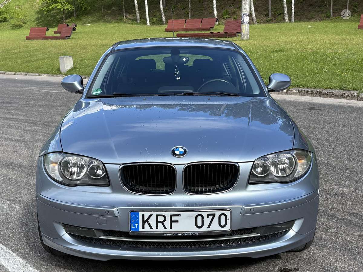 BMW 116, 2.0 l., hatchback
