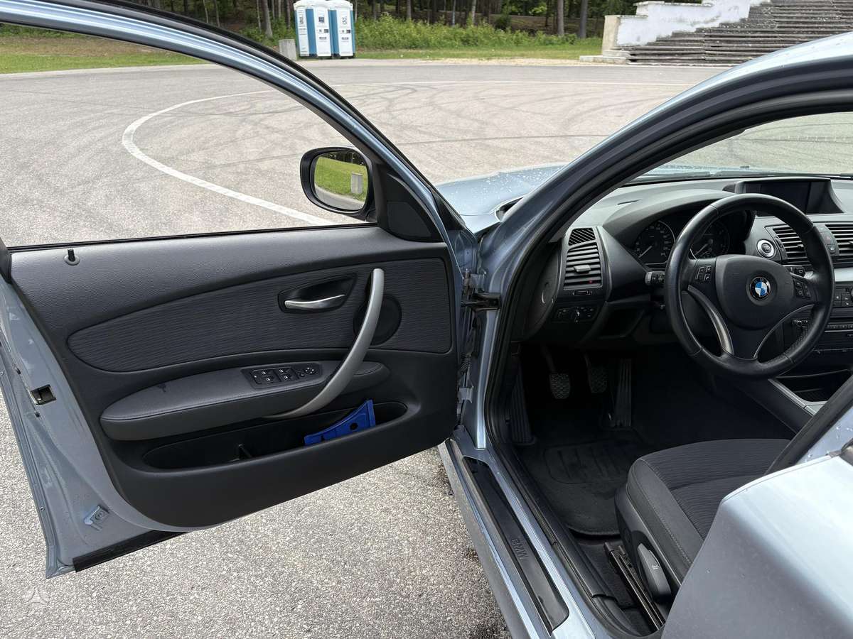 BMW 116, 2.0 l., Хэтчбек