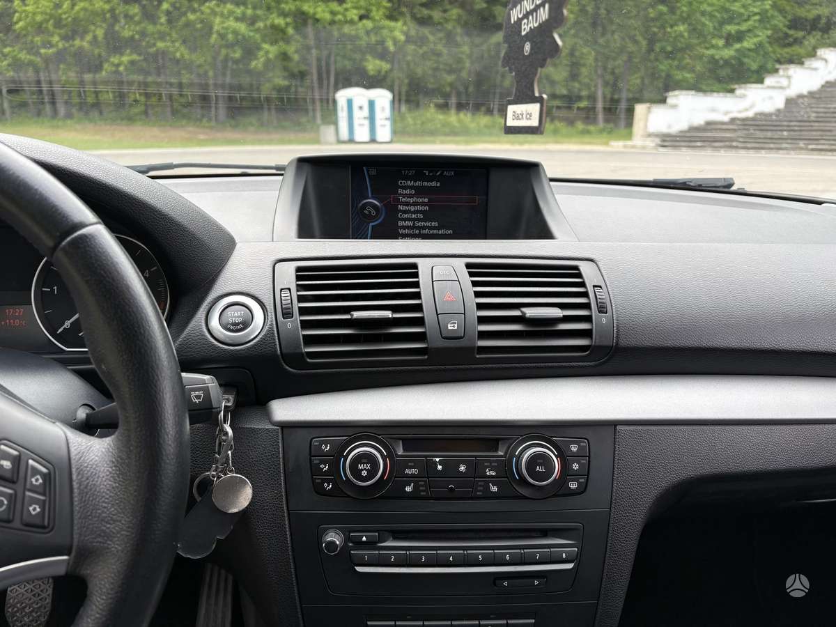 BMW 116, 2.0 l., Хэтчбек