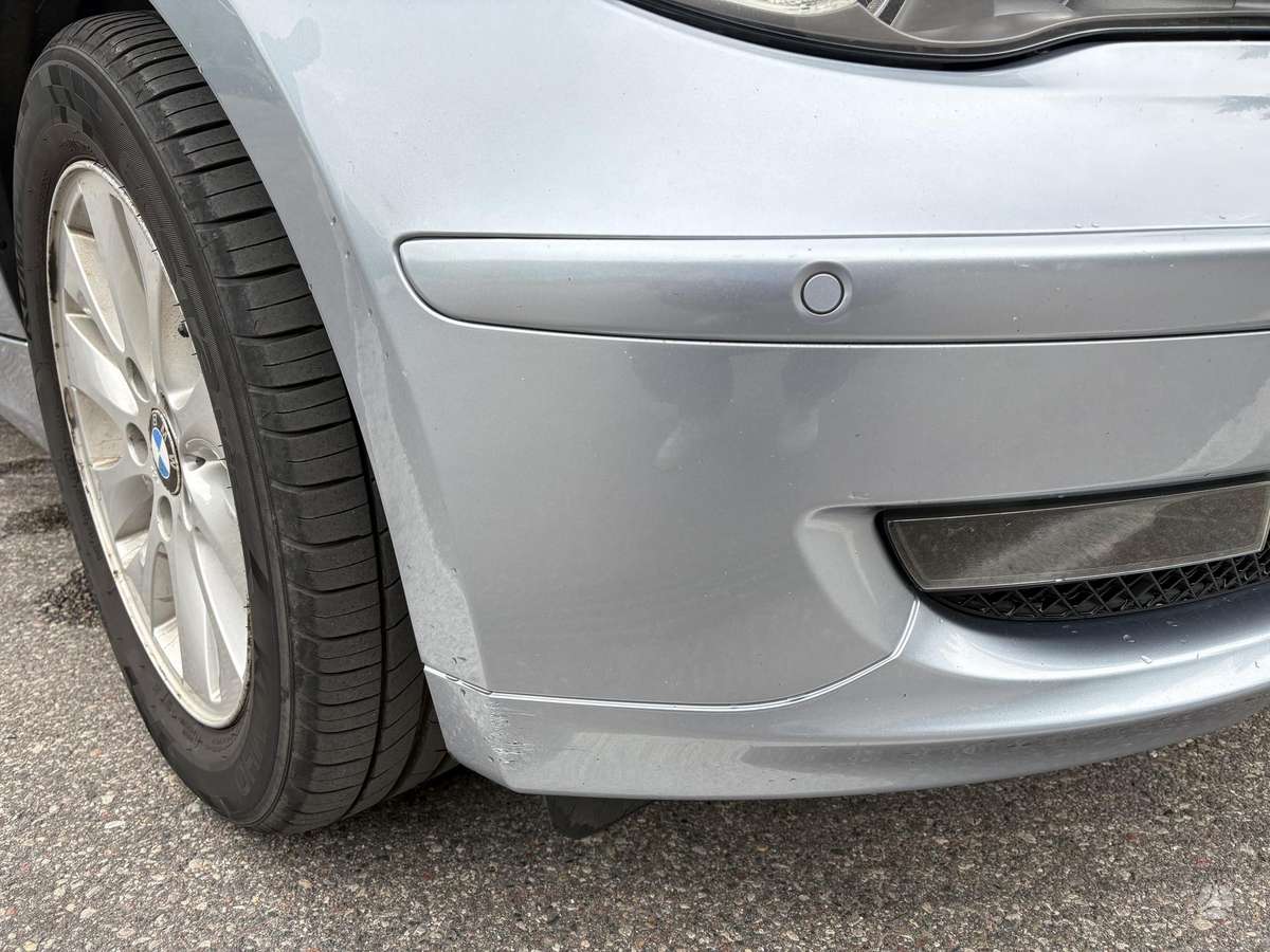 BMW 116, 2.0 l., hatchback