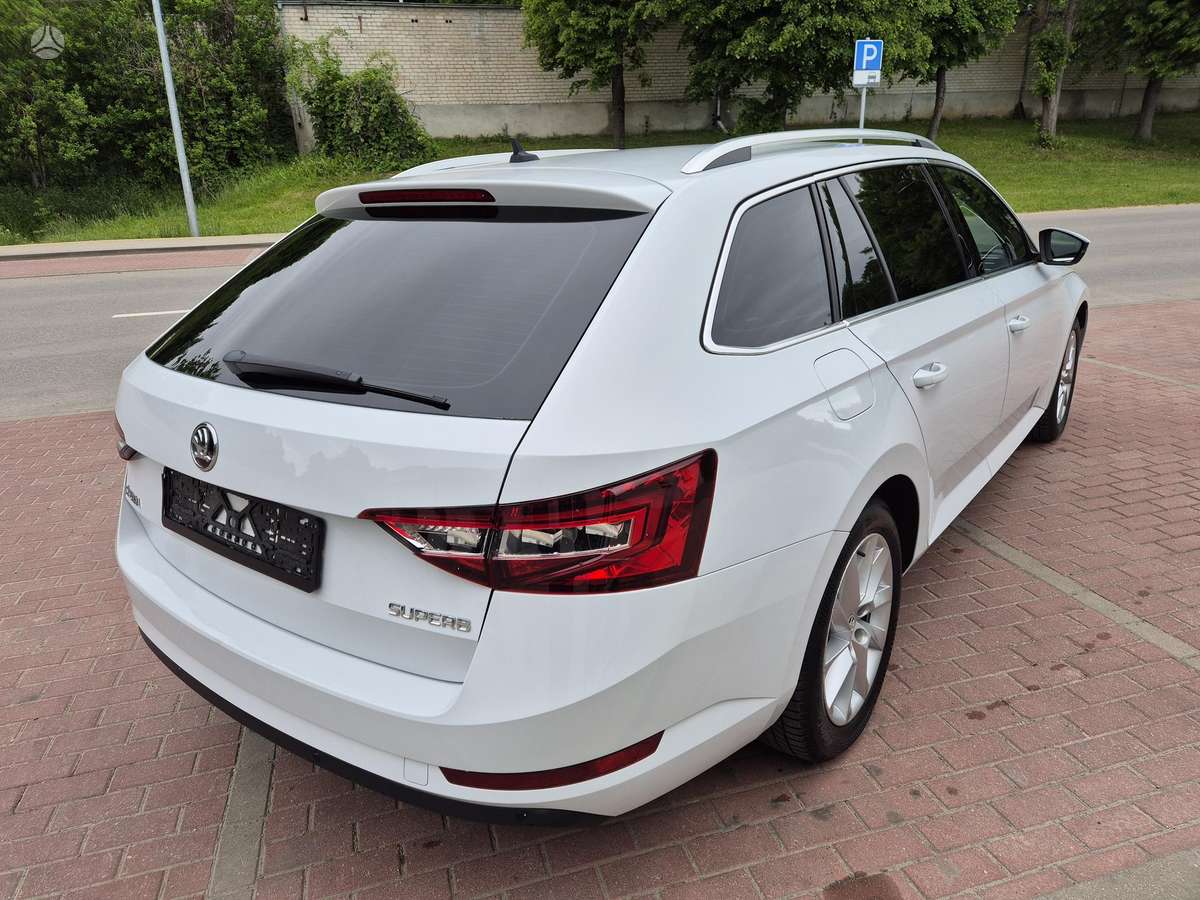 Skoda Superb, 1.8 l., Универсал