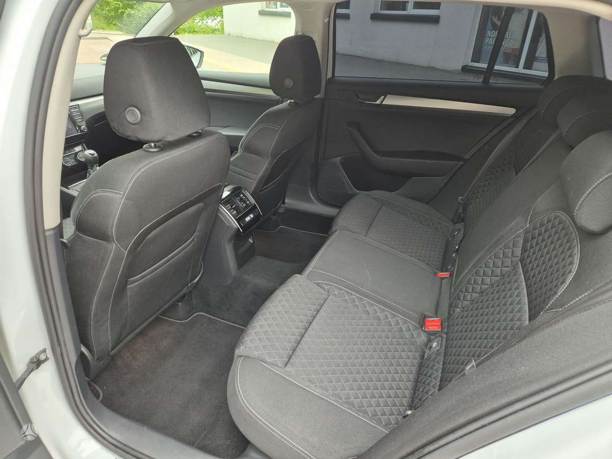Skoda Superb, 1.8 l., Универсал