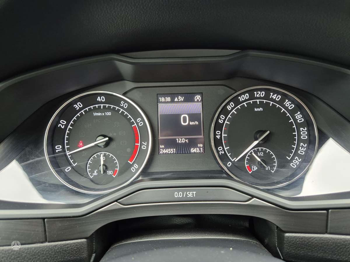 Skoda Superb, 1.8 l., Универсал