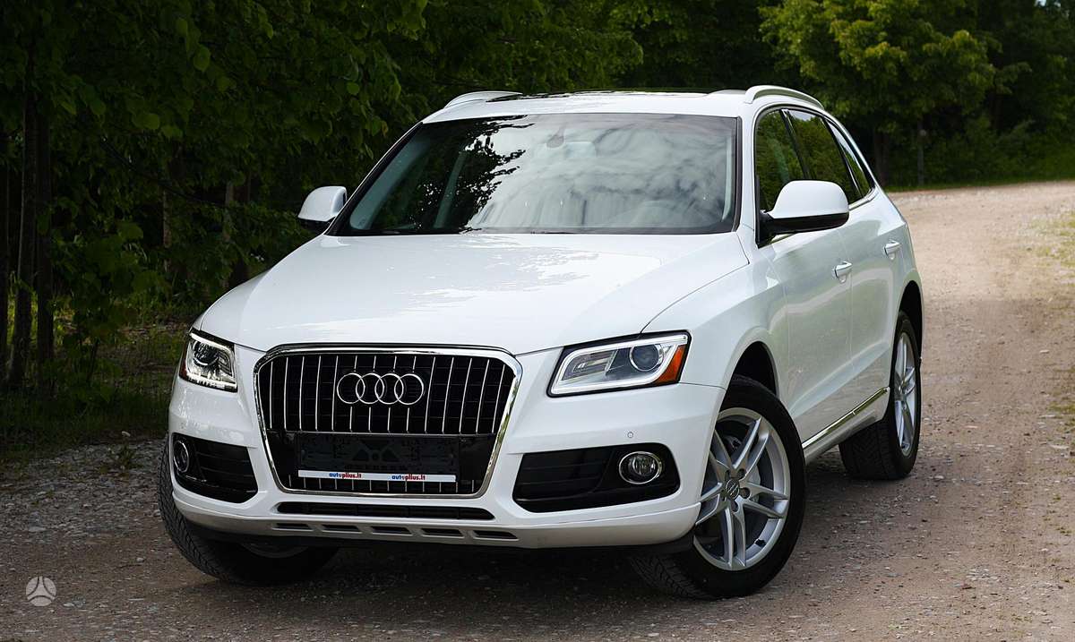 Audi Q5, 2.0 l., off-road / crossover