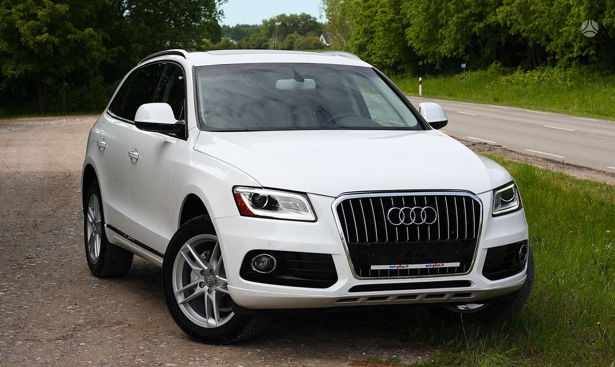 Audi Q5, 2.0 l., off-road / crossover