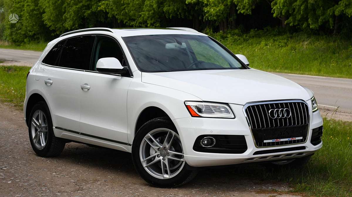 Audi Q5, 2.0 l., off-road / crossover