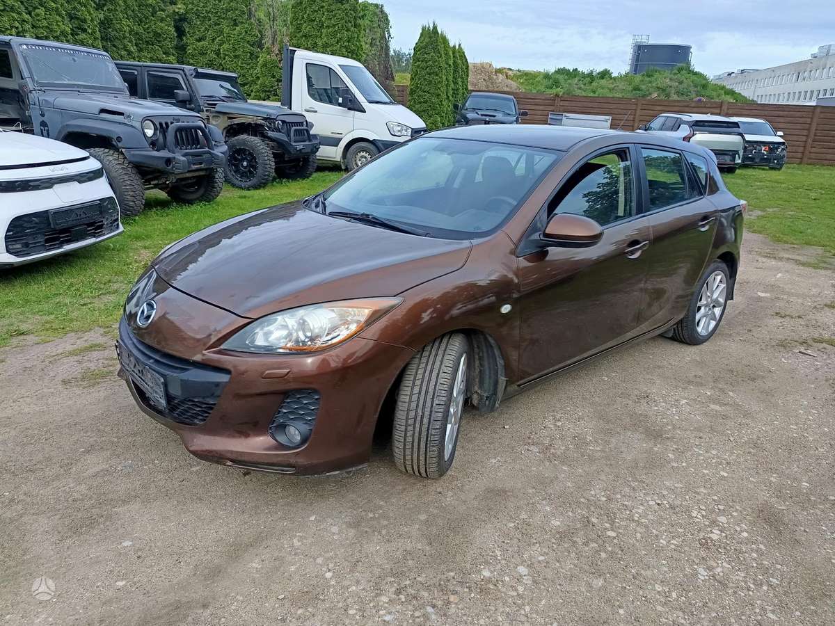 Mazda 3, 2.0 l., hatchback